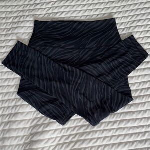 Lululemon Athletica Black Zebra Print leggings